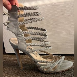 Super cute, strappy heels! Light gray
